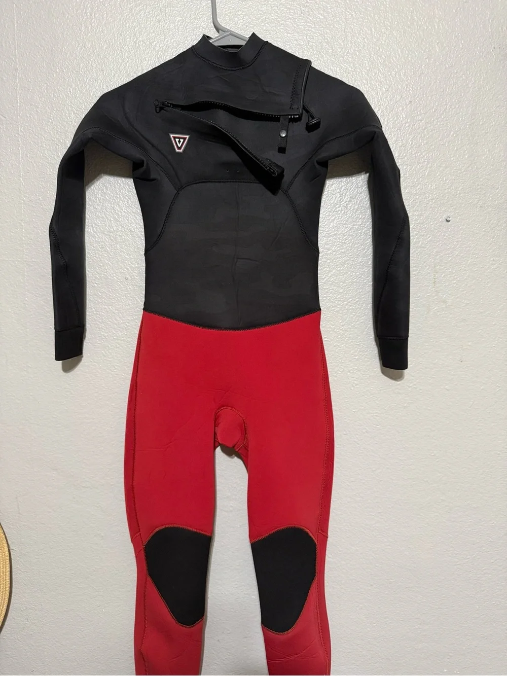 VISSLA Youth 7 Seas 50/50 Full Wetsuit - Black & Red